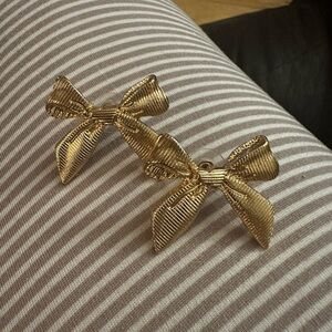 Elegant Gold Bow Earrings